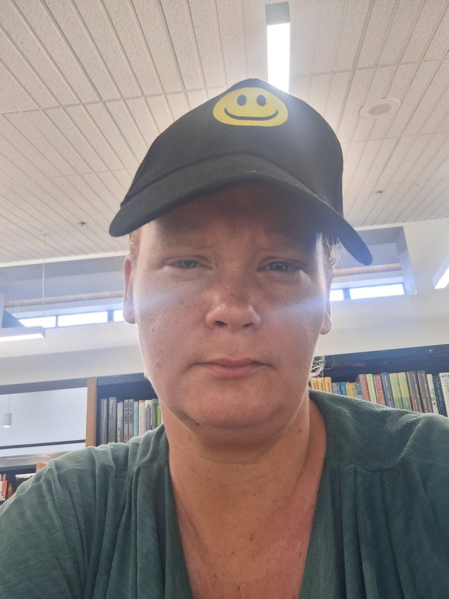 smith86n's tweet photo. @IndependenceDay @rolandemmerich @BrentSpiner Climb  a mountain, put Star  trek, silver Surfer ,shields 🛡  up,got it, in Washington D.C  world, its took two days to walk stormtroopers, star troopers. 100 miles.keep communications up digital style. ,  find a library, ren darkwaters found me Nicole Smith. https://t.co/LuVKtuq7UY