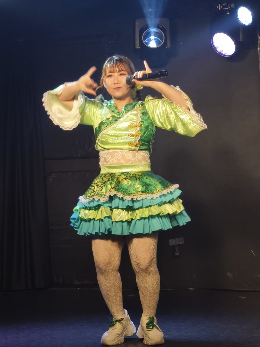 Ignaciocrusands's tweet photo. ついにキックが上手になったね！
今ではキミエは飛びながらキックしていて、本当にかっこいいよ。
今のキミエのキックは本当にすごい！
キミエ、いつもグループのためにたくさん頑張ってくれてありがとう。
それに、お笑いの才能もあって本当に素晴らしいと思う！
Gao Gao 🦖!! https://t.co/XJPWkilU4s