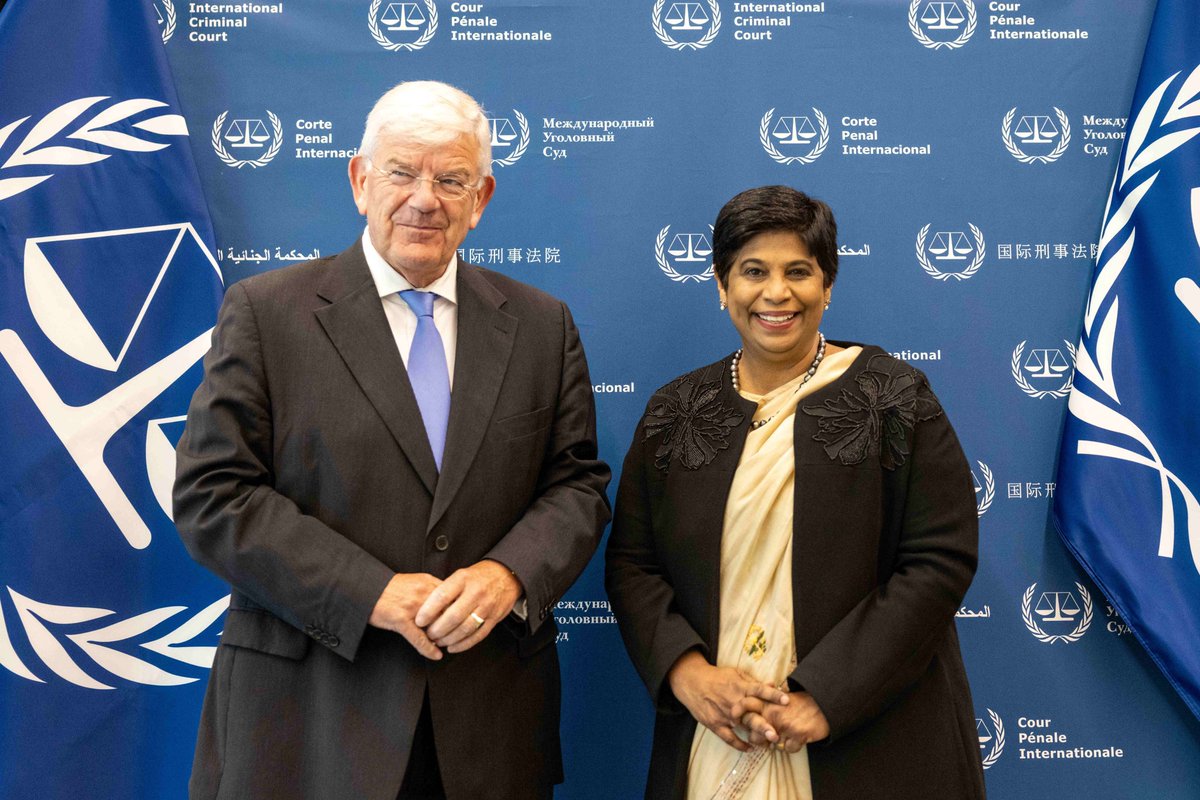IntlCrimCourt's tweet photo. #BuildingSupport: #ICC Deputy Prosecutor Nazhat Shameem Khan met with the Mayor of The Hague, Jan van Zanen, during his official visit to the Court. @GemeenteDenHaag https://t.co/sA2X2ZRJ1l