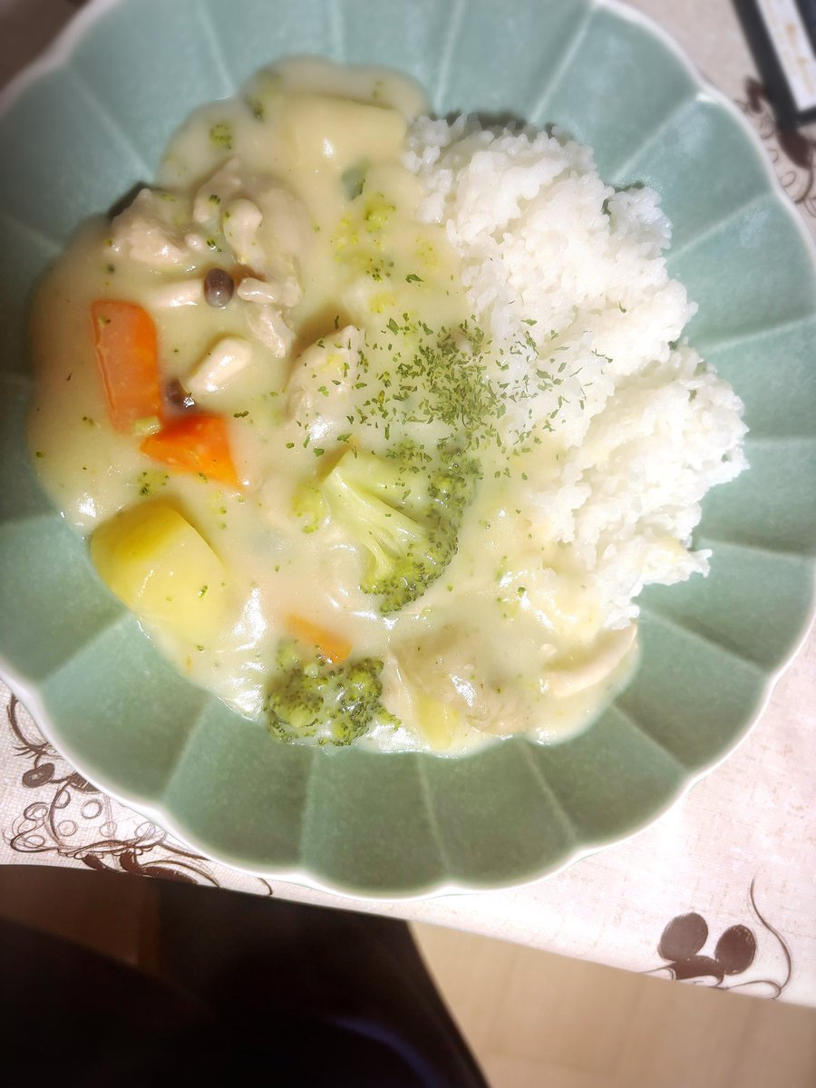GMDR_3's tweet photo. 暇すぎて一生飯作ってる https://t.co/GPb3QqIwJK