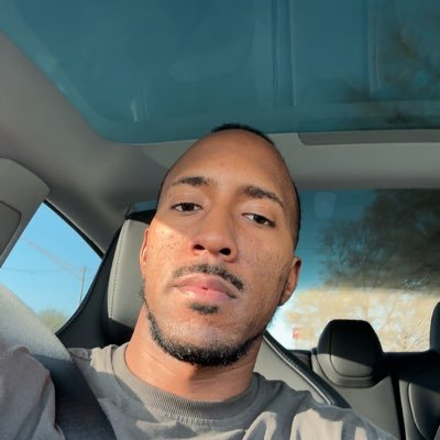 kardys45's tweet photo. @D_H_03 @Dragdar_ @FBI  yo get this guy on the list too just to be safe https://t.co/4ZJqrdrp4h