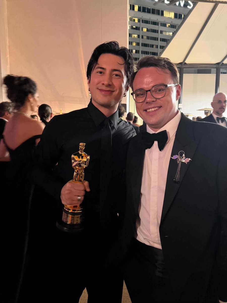 VitaminCshine's tweet photo. Hudson with Pavel Talankin, co-director for “Mr Nobody Against Putin”. Mr. Talankin said that “He’s very kind.  After the Oscars I went up to him, we talked. He asked about the film and stuff like that. He’s a good guy. Very simple. No star ego - doesn’t hide from people. https://t.co/CAqpRsf4wv
