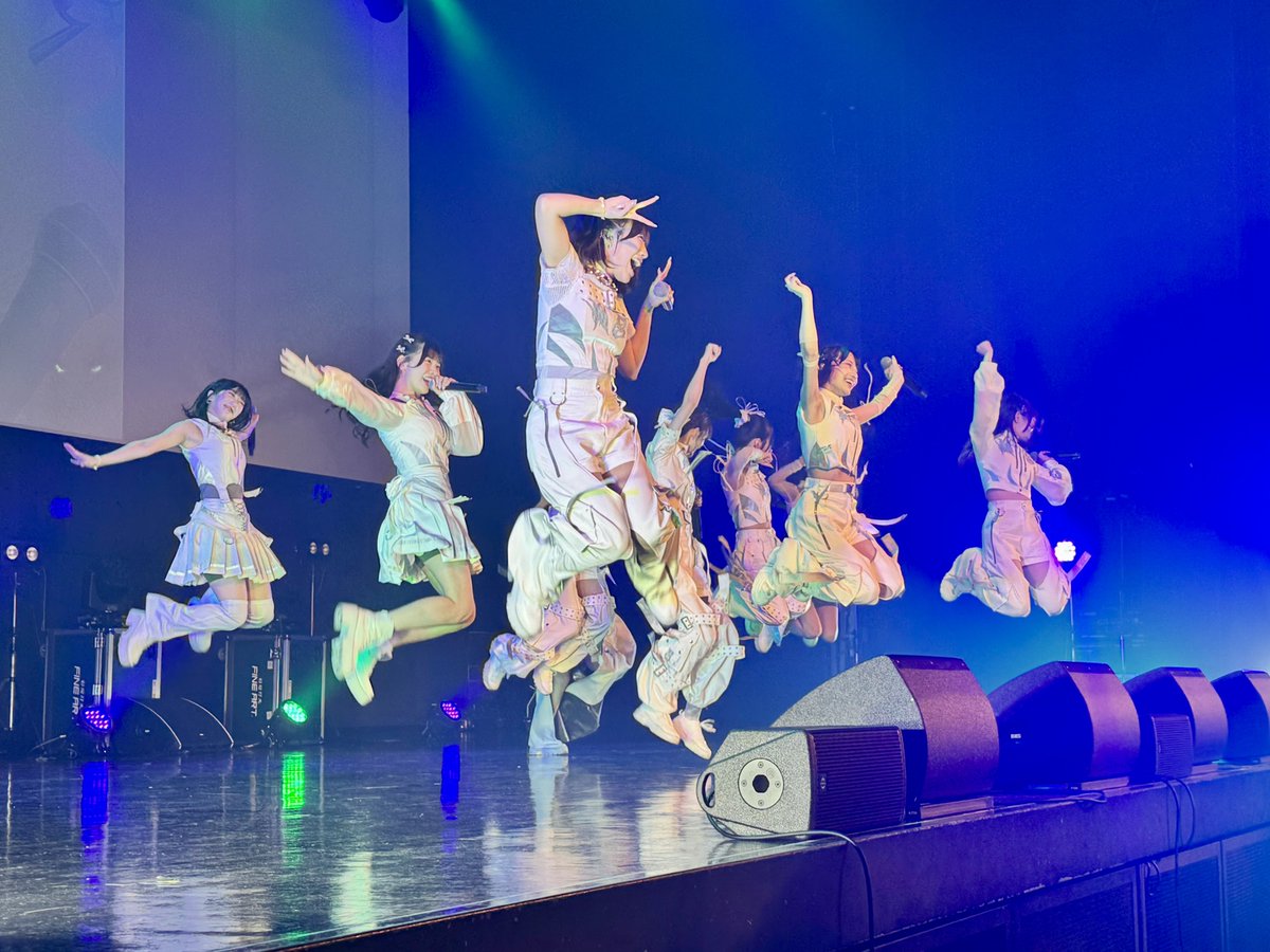 whsp_official's tweet photo. ◤🌟「FRONTIER IDOL SUMMIT」ありがとうございました🌟◢ 
#FRONTIERIDOLSUMMIT #フロンティア #ホワスピ

会場の皆さんからの声援、たくさん届きました✨
今日のパフォーマンス楽しんでいただけましたか？🤍

🎧本日のセトリ
1.非常手段（Edit ver.）
2.純愛トースター
3.その世界線を生きている
4.ポラリス（北極星）
5.I do love you!

明日は...「TOPPING PARTY」に出演します✨
WHITE SCORPION の出演順は【3番目】です❕ 
このイベントでしか見られない演出をぜひご覧ください👀✨

「ライブナタリー presents “TOPPING PARTY” Supported by Pococha」
🗓️7月2日（木） 
⏰開場 18:45 / 開演 19:15 
📍東京都 Otsuka FUTURE:

⚠️チケット購入は【本日23:59まで】🎫
🔗 https://t.co/PPbYAgtQTL