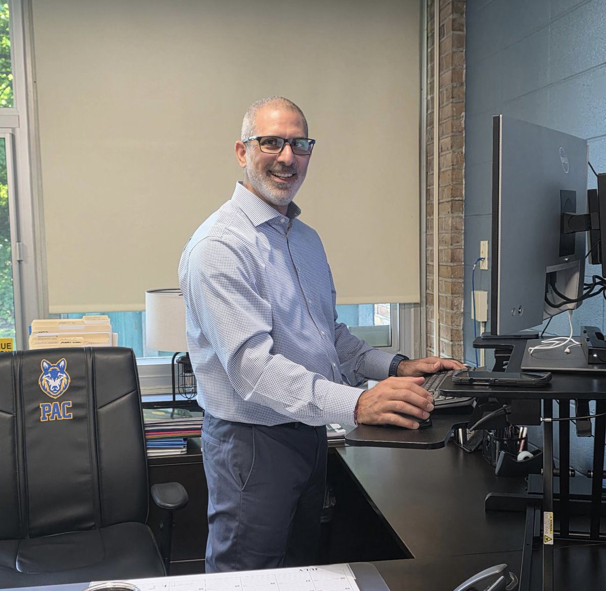 MahopacSchools's tweet photo. 💙💛Today marks the beginning of an exciting new chapter for the Mahopac Central School District as we officially welcome Vince DiGrandi as our Superintendent of Schools.

Welcome back to Mahopac, Vince! We're so glad you're here.

Let's go Pac! https://t.co/Pw6HmmeS9D