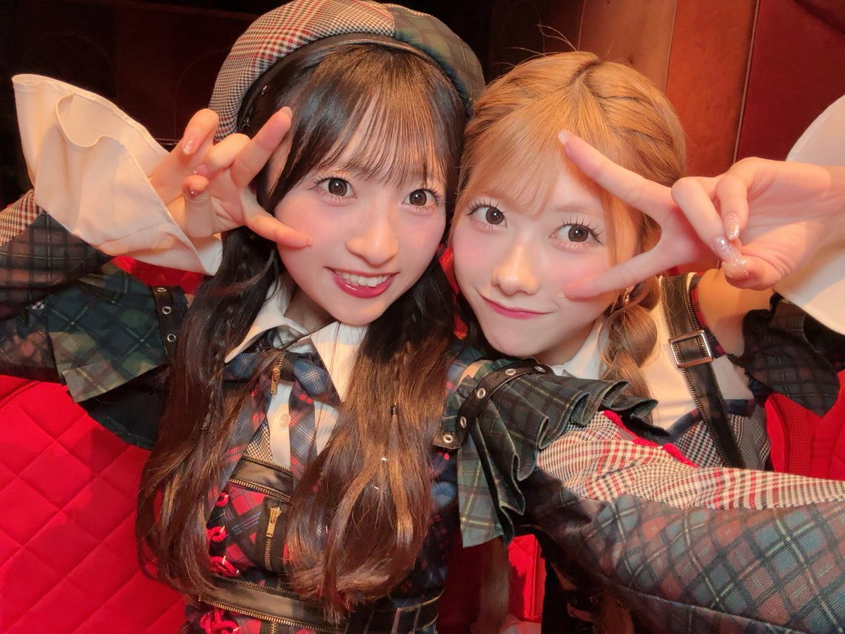 秋山由奈 tweet media