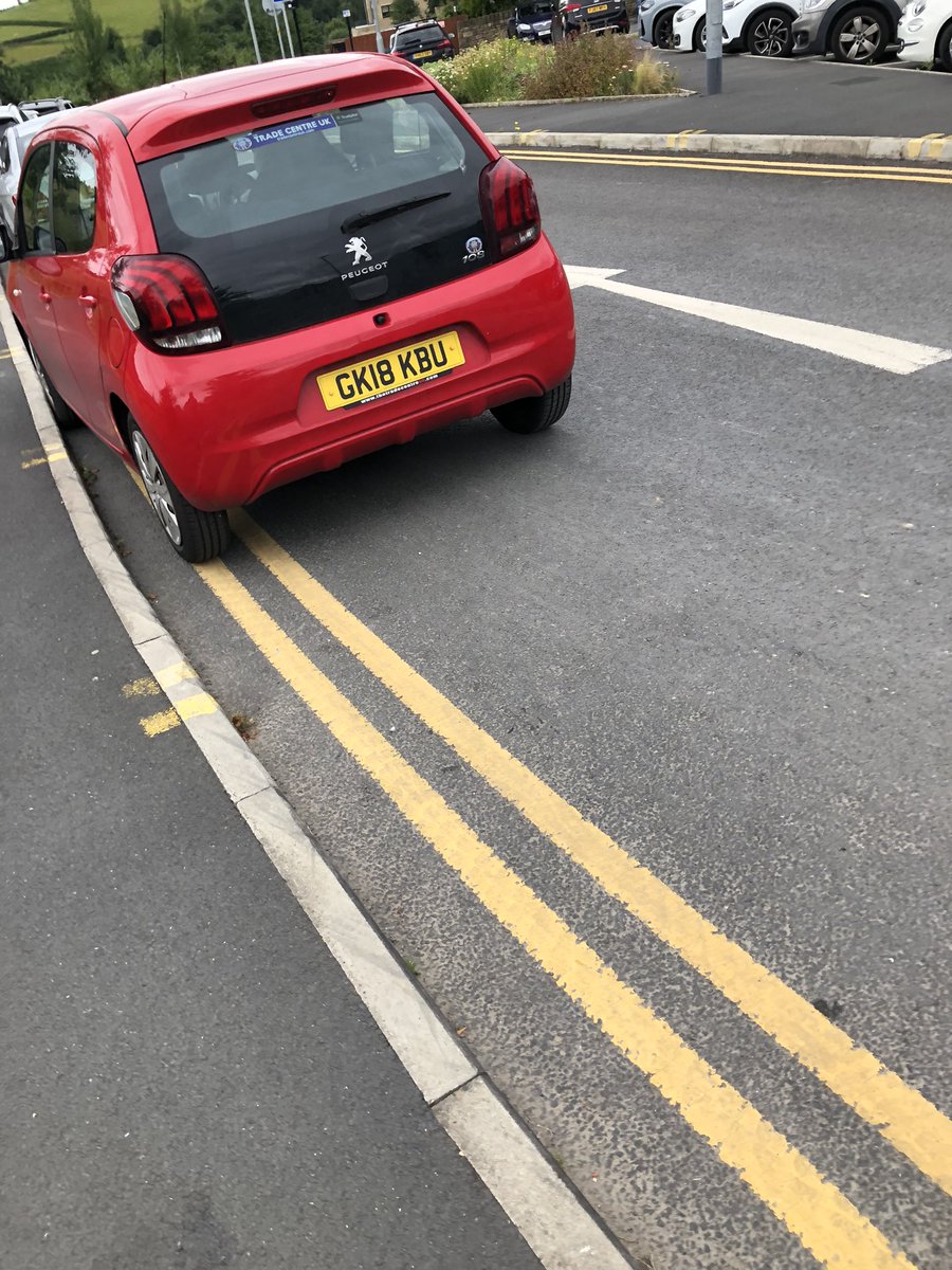snookersim's tweet photo. @PolitlcsUK busted School 🏫 police https://t.co/Z1N9Ro3JI5