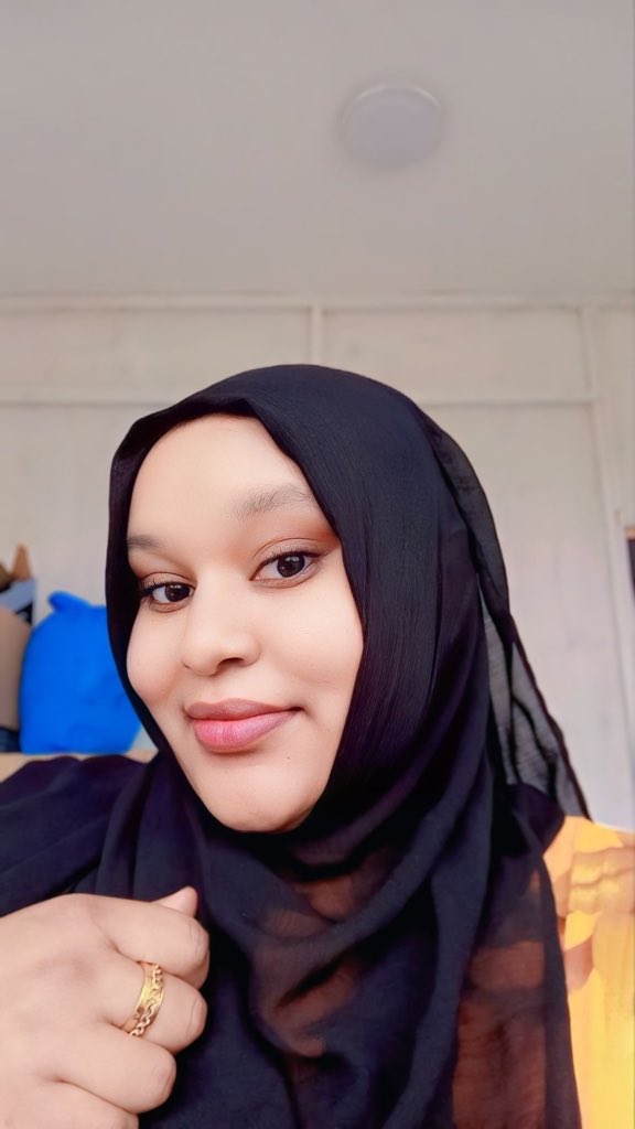 HassanMcOjwang's tweet photo. Guys her name is Halima, she is being illegally held by the police.
Let us stand up for the oppressed!
She is not a big wig but we can show up for her. Please AMPLIFY, REPOST, IFIKIE POLISI!
#FreeHalima https://t.co/QqHuYVBBl1