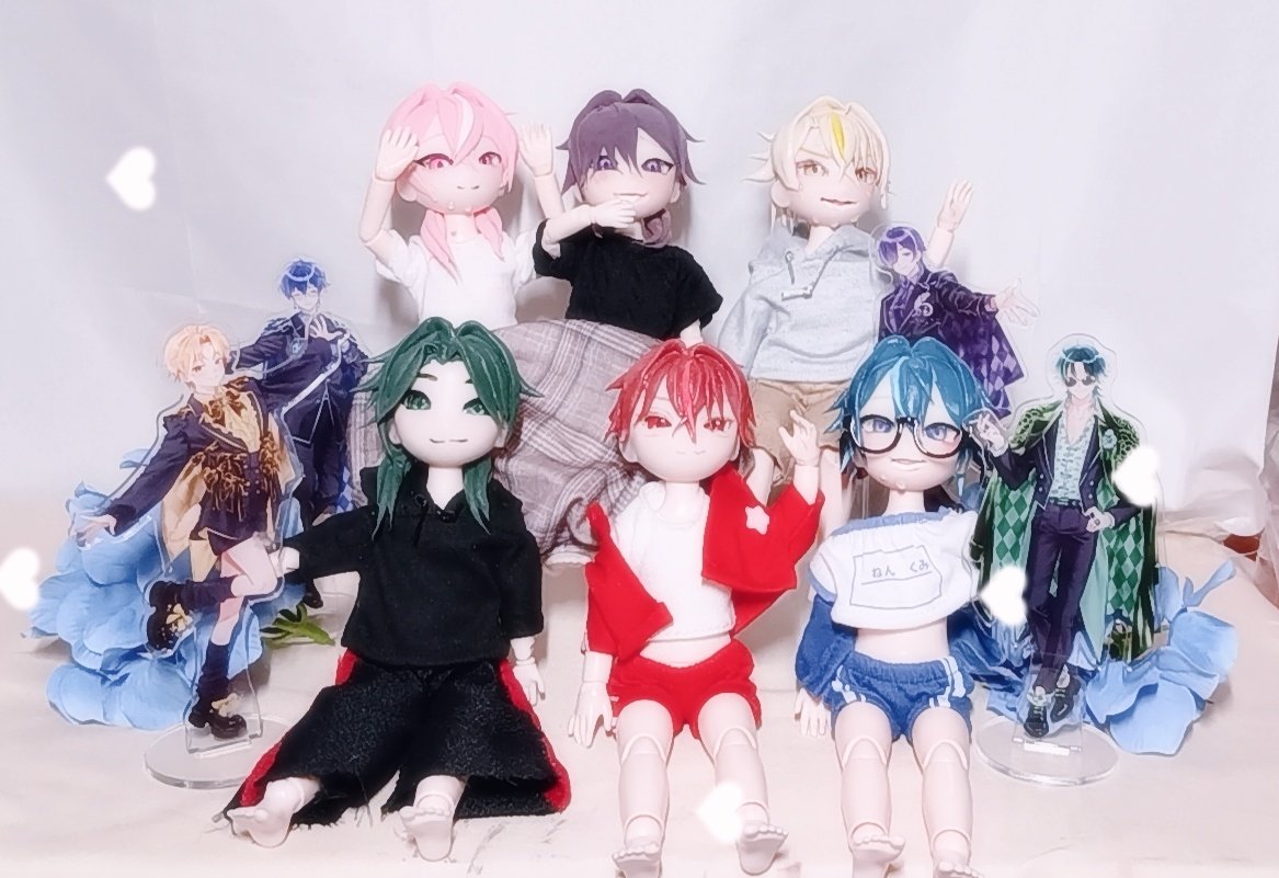h6I99TI9aM86372's tweet photo. 活動して半年おめでとうございます！！
今回はドール、動画を作らせていただきました！これからも活動頑張ってください！！これからの活動も応援しています！！ꉂꉂ📣
あとはALTへ！
 #ねぇねぇねがくん
 #べるきゅんよちよち
 #るちるにLINE
 #メア様に報告
 #エメちゃんにお任せ
 #アイトくん監視中 https://t.co/R9itLUbcx4
