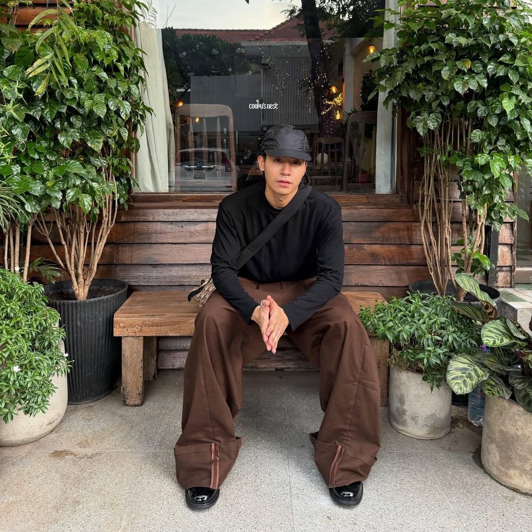 itsclaudiadyyy's tweet photo. jusqlord napaka gwapo talaga🥵😍🥰
Brent x @Dior fashion king ka ngang tunay🔥🔥🔥 https://t.co/MBvqcxIweN