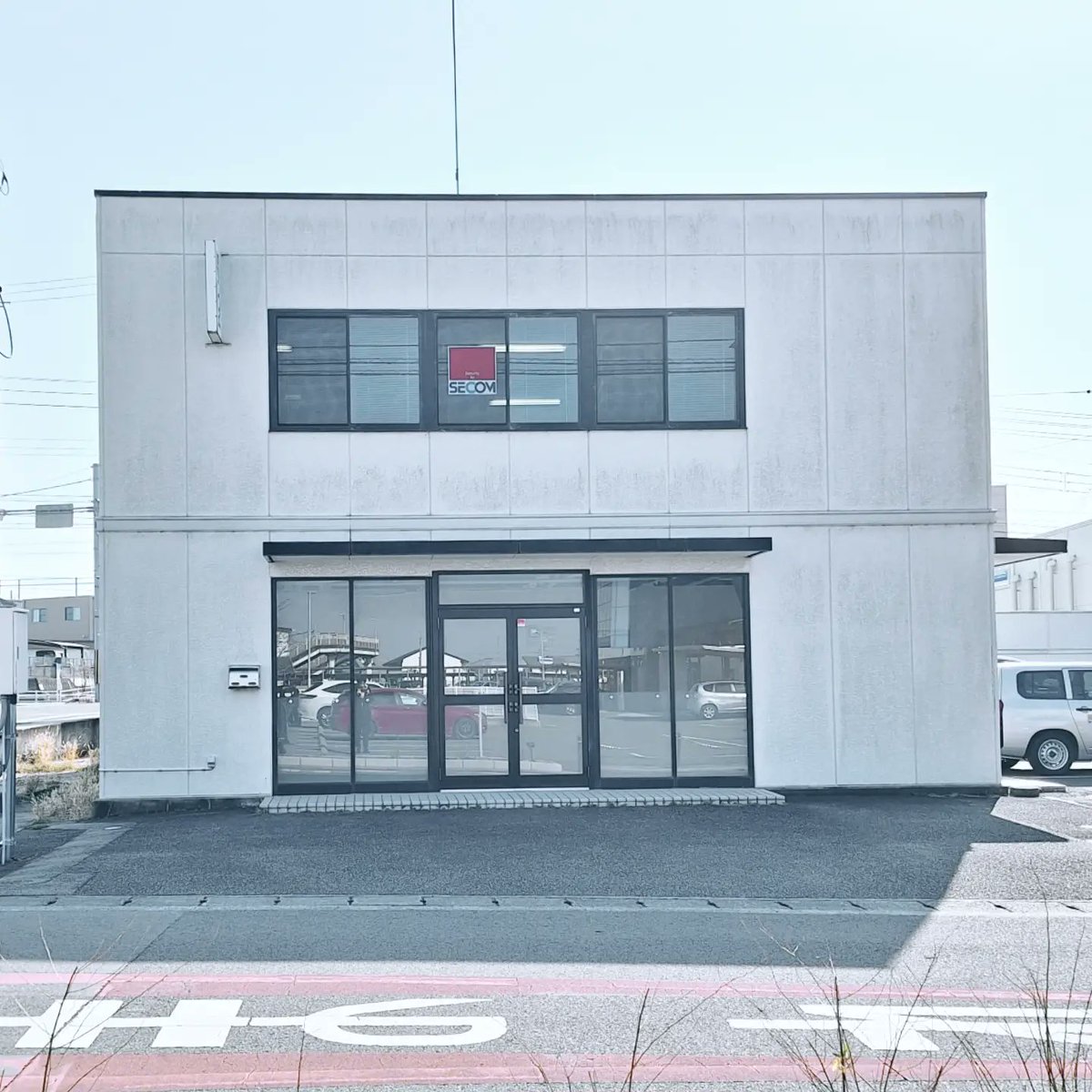 DeliciousGarage's tweet photo. DELICIOUS GARAGE店舗化ついに始動しました。
MINI-Z セレクトショップとして開店できるよう準備していきます。内装の進捗をアップしていきますのでよろしければまたチェックしてみてください。
#mini_z #kyoshominiz #ミニッツ #京商 #miniz https://t.co/DlfwEt1853