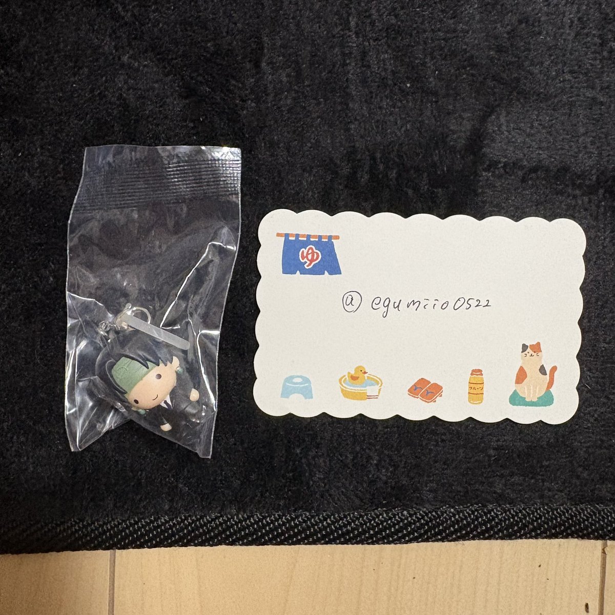 egumiio0522's tweet photo. @rereremikan @xxx 初めまして。検索より失礼致します。
旅団vol2クロロ所持しているのですか、カイトと交換可能でしょうか？難しいとは思いますがご検討いただけると幸いです。 https://t.co/pNqN8Zz6SU