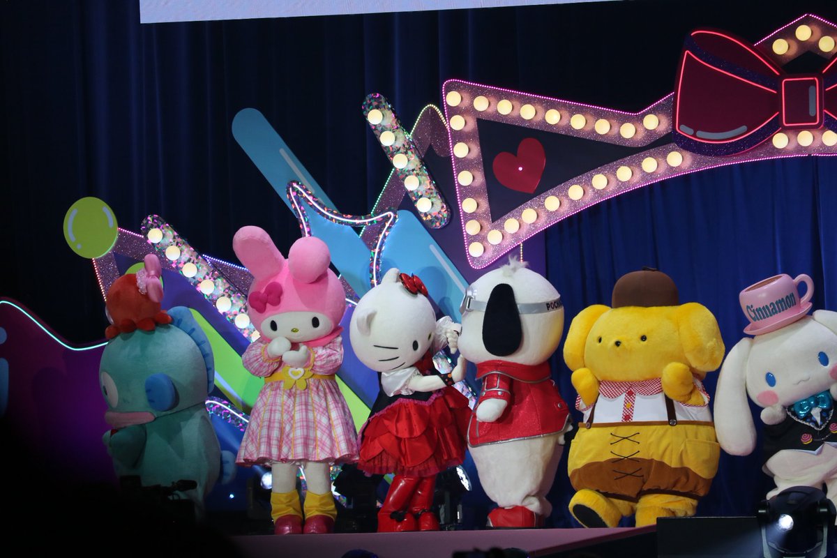 mar_P_feb's tweet photo. サムくんの毛並みを直すポチャッコ
キティさんに毛並みを直してもらうポチャッコ

#SANRIOFES2026
#サンリオキャラクター大賞 https://t.co/2wLKWbNkAu