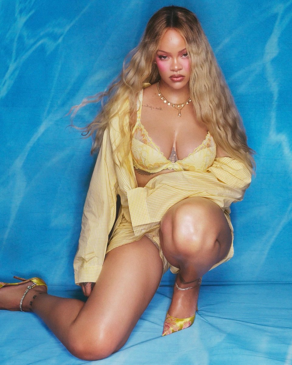 hqfenty's tweet photo. Rihanna for Savage X Fenty. https://t.co/BxdDNzg5DA