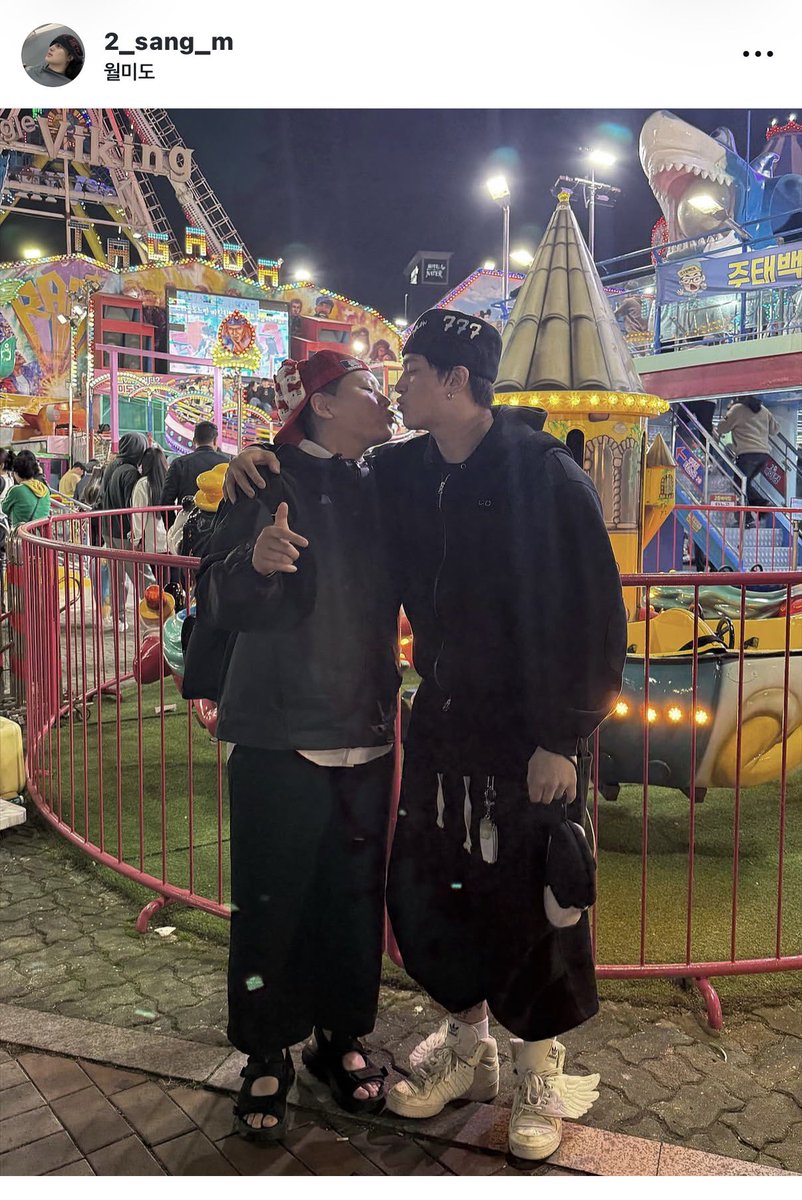 13ongof's tweet photo. 이런 사랑 아니면 안할래 https://t.co/ht8LwNspPm