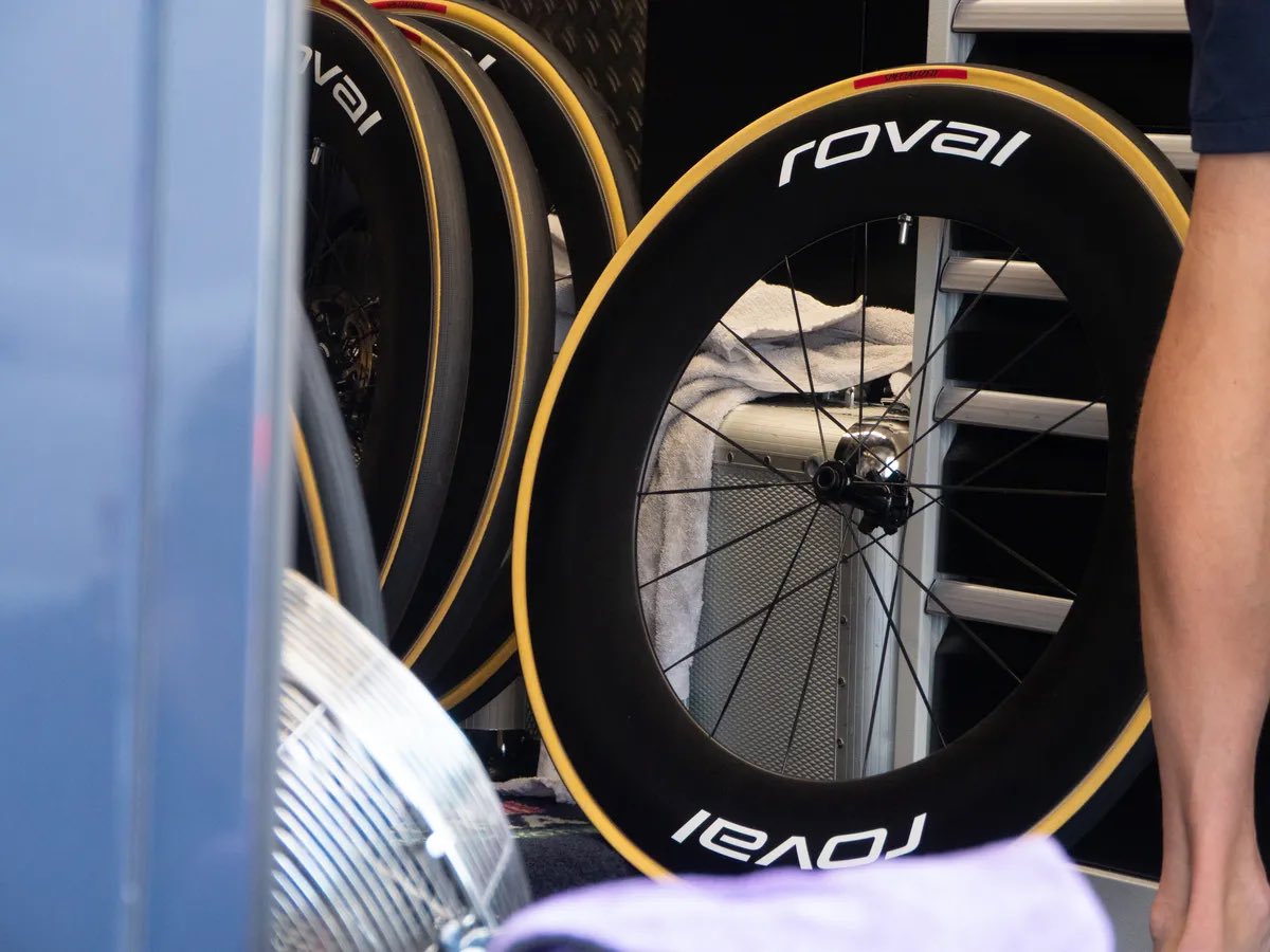 John_Doe_0774's tweet photo. SL8→SL9よりShiv TT Discの7年ぶり（2019年発表／2020年発売）の更新の方が変化が大きくておもしろくはある、サドルクランプひとつ見てもユニーク >RP https://t.co/mKYzh5zXY0
