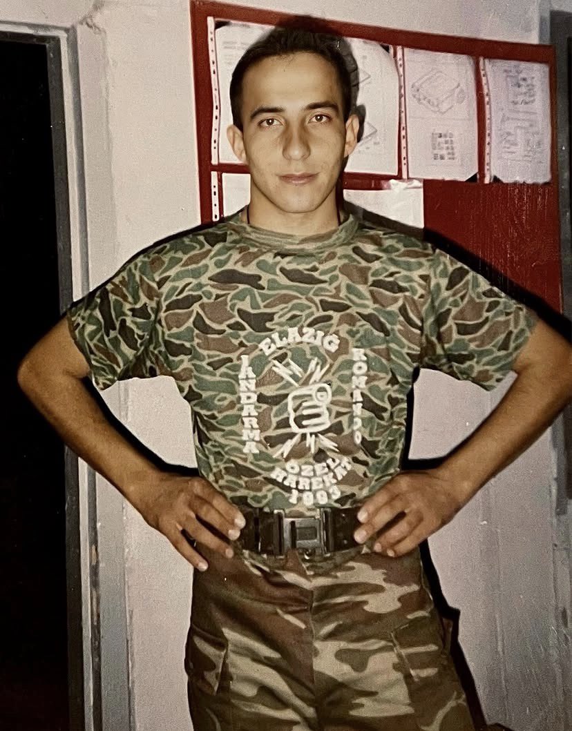 ahmetsul25's tweet photo. Şırnak’ta bayram günü şehit düştü, yiğidim.

Şehit Ünal Demir. https://t.co/giUdCPk8OW