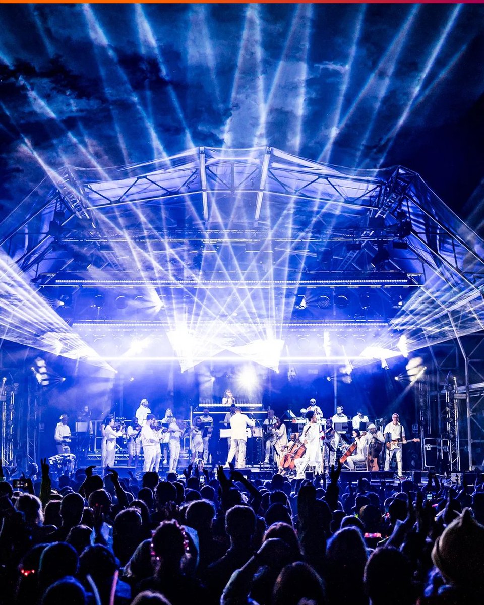 alivenetwork's tweet photo. More couples and event planners are embracing the festival vibe for weddings and summer celebrations! 🎉 Think live bands, walkabout acts, and colorful performers to keep the energy high. 🌟 Check out our collection for ideas! 👀 https://t.co/fBfJZwKLLb https://t.co/oSrPhVHOWt