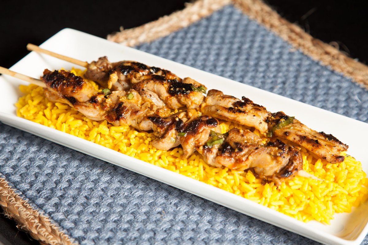 MarlissProducts's tweet photo. Marliss Sweet & Tangy Mojo Chicken over Yellow rice Recipe is a Great Recipe for the Grill this Weekend! Or Florida Citrus Secret Seasoned grilled Chicken? Which one do you prefer?
#Summer #Chicken #laparrilla #Mojo #FoodieLife #Marliss #grillingtime #Foodlover #Foodie
https://t.co/dGIuOA2Vbb