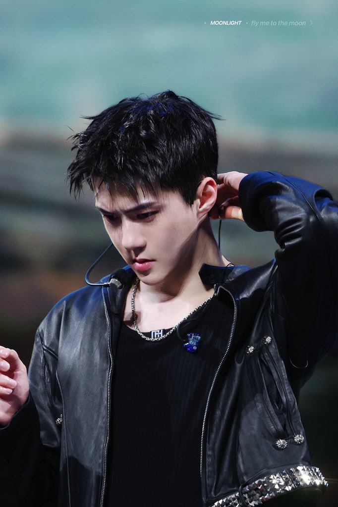 Moonlight_osh's tweet photo. 🌙
#엑소 #세훈 #EXO #SEHUN https://t.co/X5VFI4kLVe