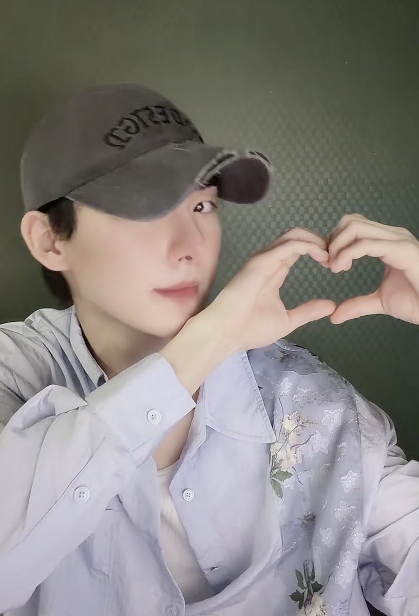 h39romiii's tweet photo. 하트하트 https://t.co/dle7e98LL5