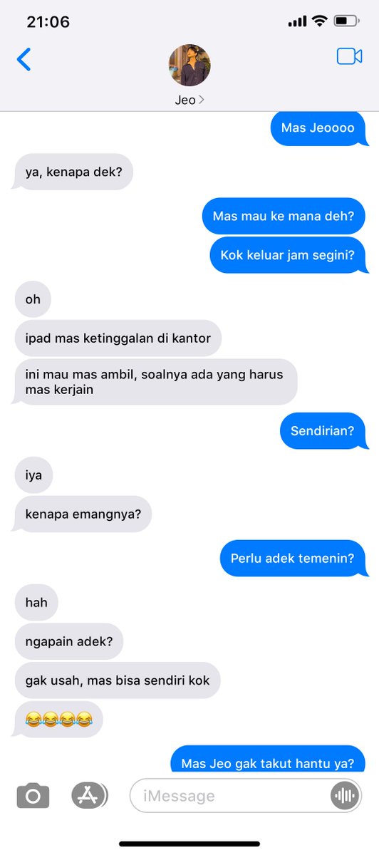 matchacioya's tweet photo. — katanya, mas beneran hidup seolah nothing to lose, padahal ...

; part of anumerta universe https://t.co/tAOYklE6yD