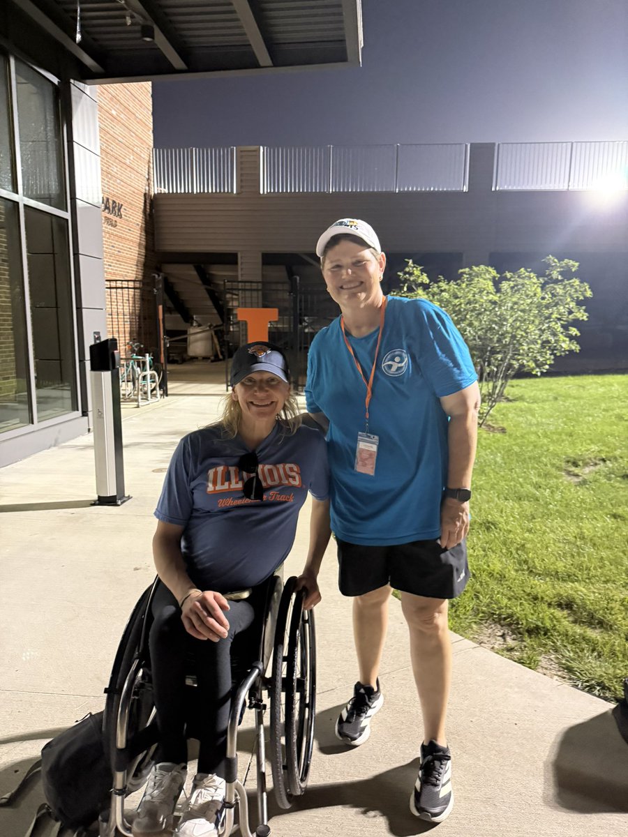 AdaptedSports's tweet photo. Highlights from last night’s #FastCow at #UniversityofIllinois - what a great (but HOT 🥵) night! Illinois Wheelchair Athletics https://t.co/w20fa43VnK