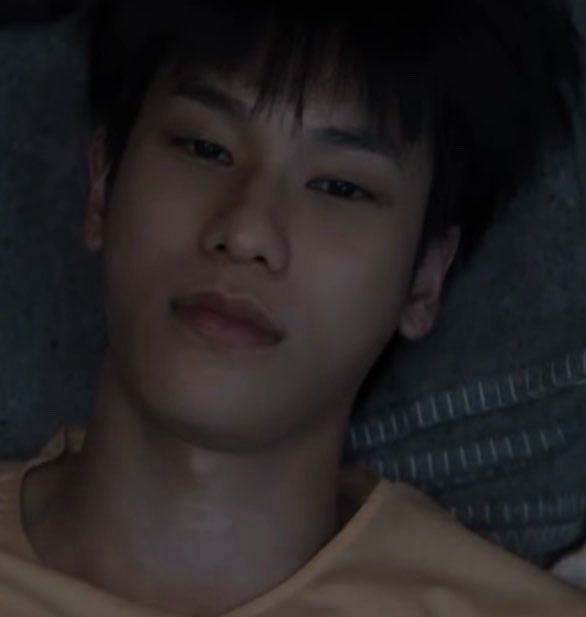 allicesee's tweet photo. Offroad plays Phum really well. Looking forward to netizens roast. 🤣🤣🤣

#MuifeiEP3 https://t.co/VJ5znllMYB