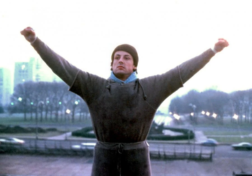 ProfesorJonk's tweet photo. "No soy la persona más rica, inteligente o con más talento del mundo, pero tengo éxito porque sigo y sigo y sigo".
@TheSlyStallone.
🎂
También junto a él también aprendimos a amar el cine. Tiene todo nuestro respeto.
#SilvesterStallone #cine #actor #director #guionista https://t.co/d8UA7RemcY