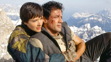 ProfesorJonk's tweet photo. "No soy la persona más rica, inteligente o con más talento del mundo, pero tengo éxito porque sigo y sigo y sigo".
@TheSlyStallone.
🎂
También junto a él también aprendimos a amar el cine. Tiene todo nuestro respeto.
#SilvesterStallone #cine #actor #director #guionista https://t.co/d8UA7RemcY