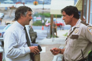 ProfesorJonk's tweet photo. "No soy la persona más rica, inteligente o con más talento del mundo, pero tengo éxito porque sigo y sigo y sigo".
@TheSlyStallone.
🎂
También junto a él también aprendimos a amar el cine. Tiene todo nuestro respeto.
#SilvesterStallone #cine #actor #director #guionista https://t.co/d8UA7RemcY