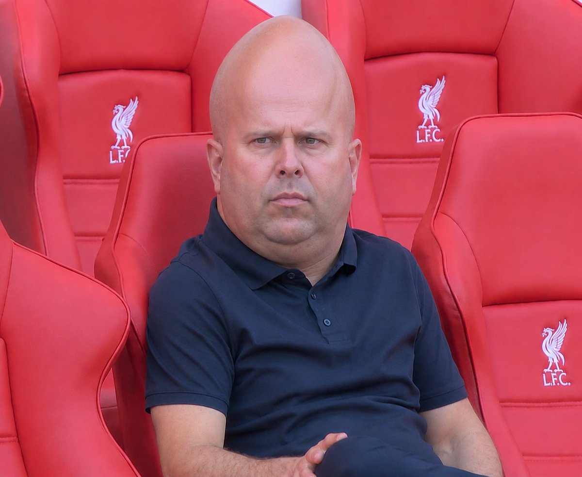 lfcthirteen's tweet photo. signing talented CBs and forcing them to say they're van dijk fans when it's obvious they clearly aren't will NEVER be a good sign https://t.co/5nOHd8DWcm