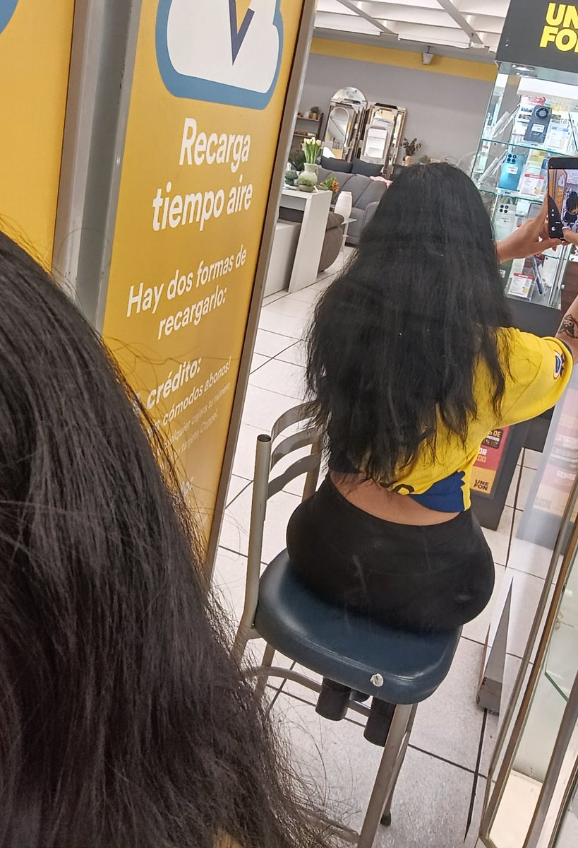 Melspiriit's tweet photo. Ey ¿Sabías que trabajo en @Telcel ? Por si quieres saber sobre un celular o cambiar te puedo orientar 🤭🤭 sígueme en mi ig aquí 👇🏻👇🏻👇🏻
https://t.co/OM1e0B2b3S https://t.co/MXwn8442jM