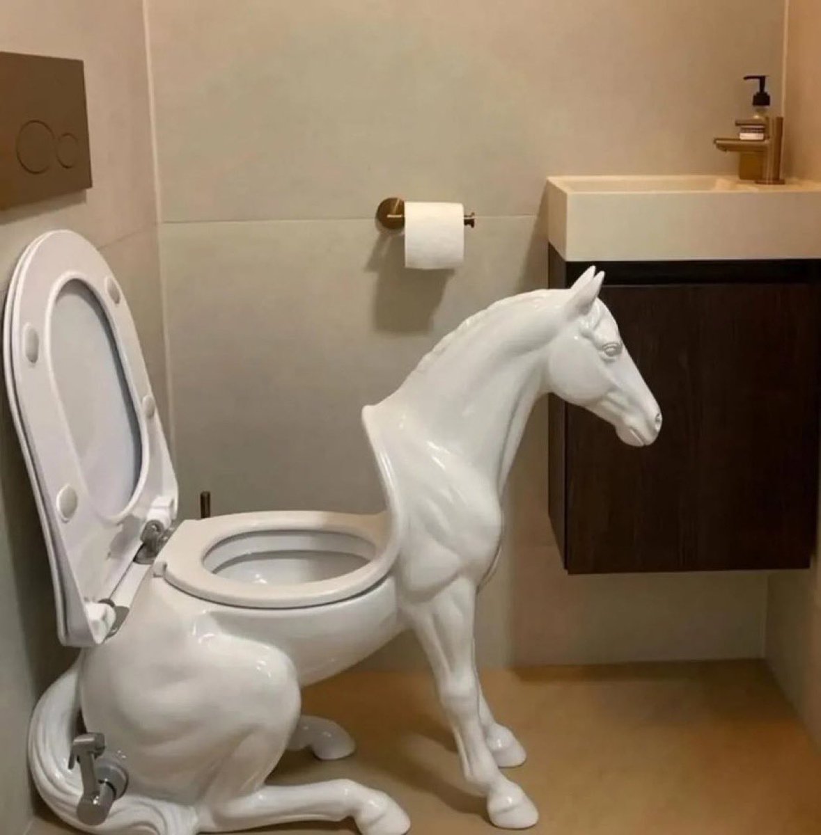 fairiehaze's tweet photo. name someone who would have this in their house https://t.co/jQx3LdYUfL