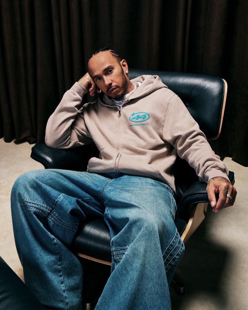 Lewis Hamilton tweet media