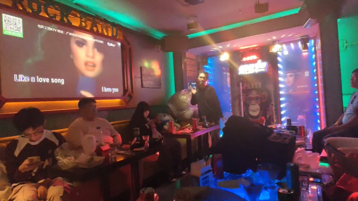 JacksonCardx1's tweet photo. KTV night unlocked! Sing your heart out to all your favorite tunes, turn up the vibe, and make every lyric count—tonight’s all about fun u0026 good memories! https://t.co/47bBPtn03Z