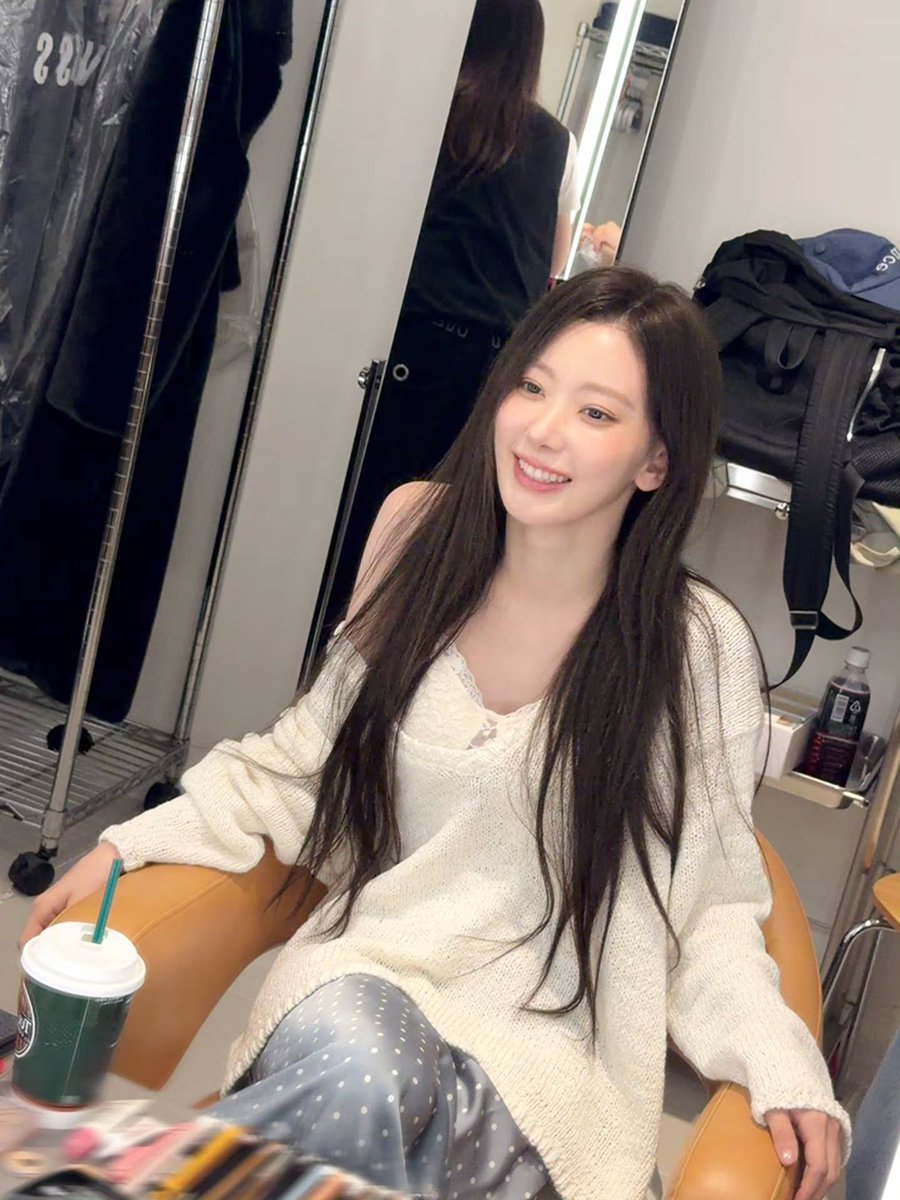 FIMBASE's tweet photo. [INSTAGRAM] 260701 | 39saku_chan  

“looked pretty today” (3/3)

#SAKURA #사쿠라
#LE_SSERAFIM #르세라핌 https://t.co/1WzA9BCXyG