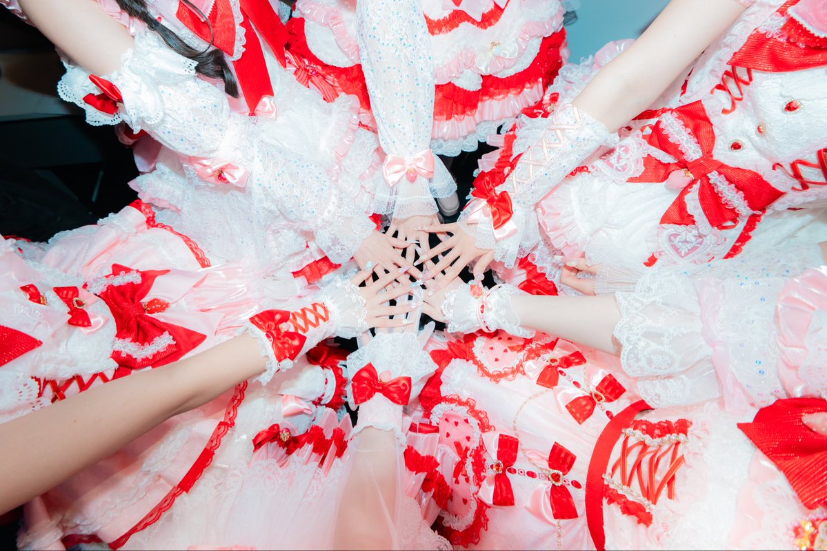 Rico_Pchuu's tweet photo. 🍓PrettyChuu 1st AnniversaryLIVE🍓
1年間応援してくれたみんなへ『ALT』 https://t.co/o2w8WBeMDQ