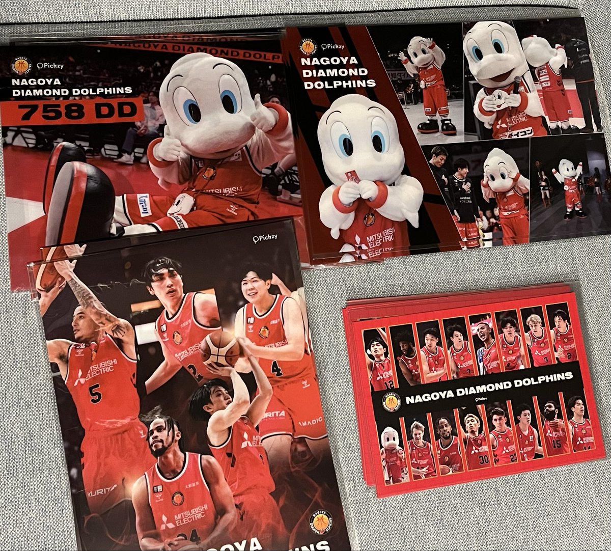 _holly_tree_'s tweet photo. 譲渡　交換
名古屋ダイヤモンドドルフィンズ　ドルフィンズ　くじ
Pikzy　GAME SCENE

譲）
B賞　6
C賞　＃2　3　4　5　7　8　11　14　15　17　30
D賞　ミニフォトカード2以外
E賞　1　3　15　17　20　22　24

求）　1点500円　または
B賞　1　5
ディーディー賞　ミニフォトカード2 https://t.co/iJdMpzeb89