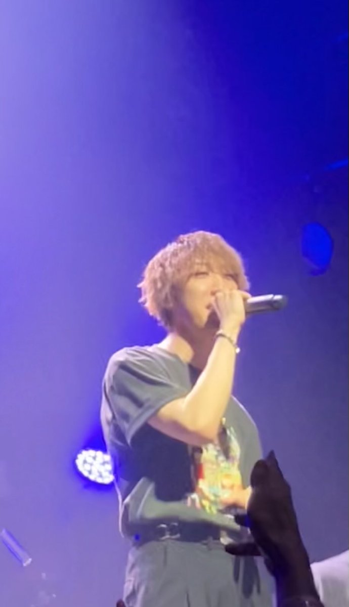 SkyriderY's tweet photo. CENTさん主催の #THATisYOUTH に参戦してきました！🎶

最後のバイバイするとき、BMSGタオル広げてバイバイしたらShotaくん嬉しそうに照れてて可愛かった🩷

CENTさん！Aile The Shotaくんを招いてくださりありがとうございました！✨

#AileTheShota https://t.co/ilpxoLbMbF