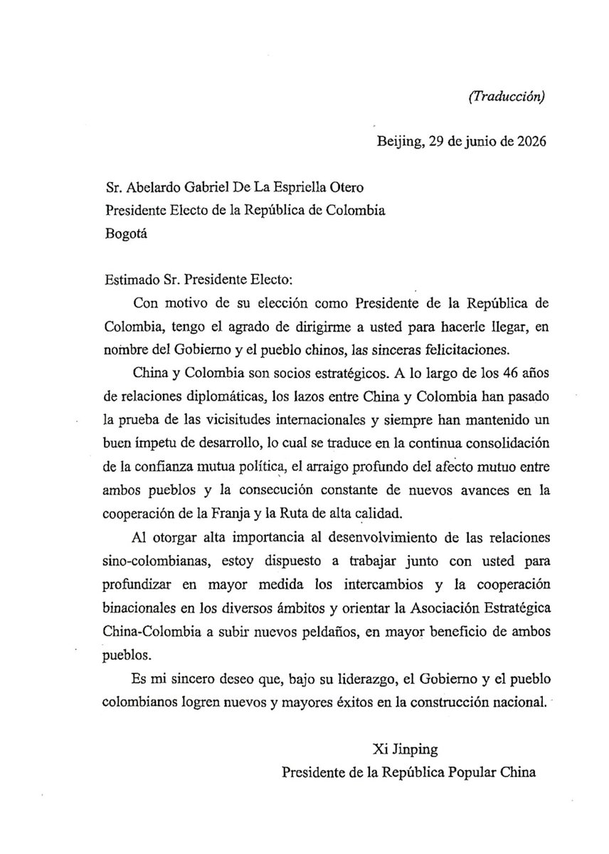 UltimaHoraCR's tweet photo. #MUNDO | El presidente de China, Xi Jinping, felicitó a Abelardo de la Espriella por su elección como presidente de Colombia y expresó su disposición a fortalecer las relaciones bilaterales entre ambos países.

Vía: @danisalgado_r
https://t.co/vwS5QSGs2p https://t.co/t0oUihf9iQ