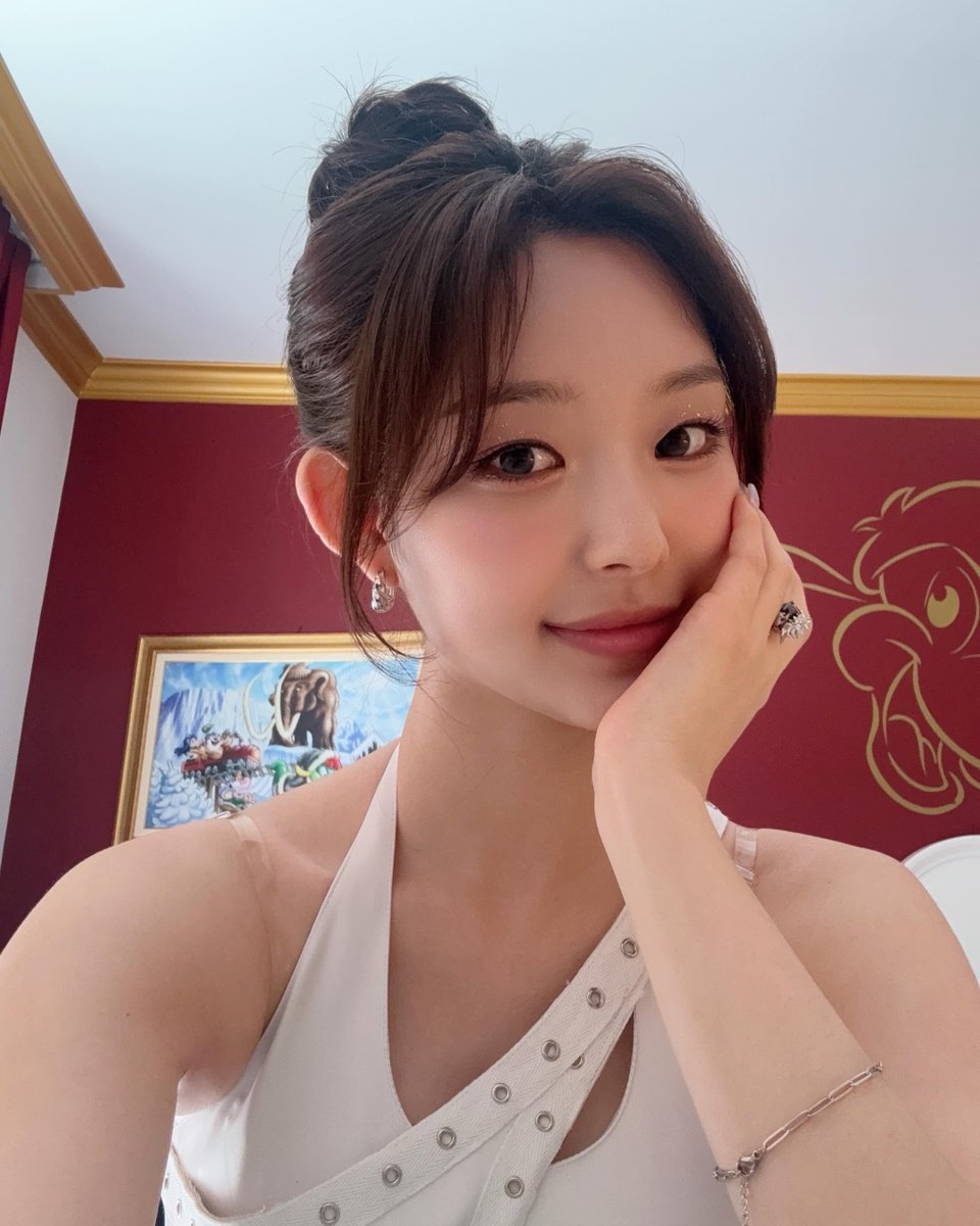 archive0614's tweet photo. 260701 ol_u.jeong 인스타 #유정

ς₍ᵔ⸝⸝ơ ·̫ ơᵔ₎🩵₍ᵔ› ·̫ ‹⸝⸝ᵔ₎੭ https://t.co/EM1QF9ZAIH