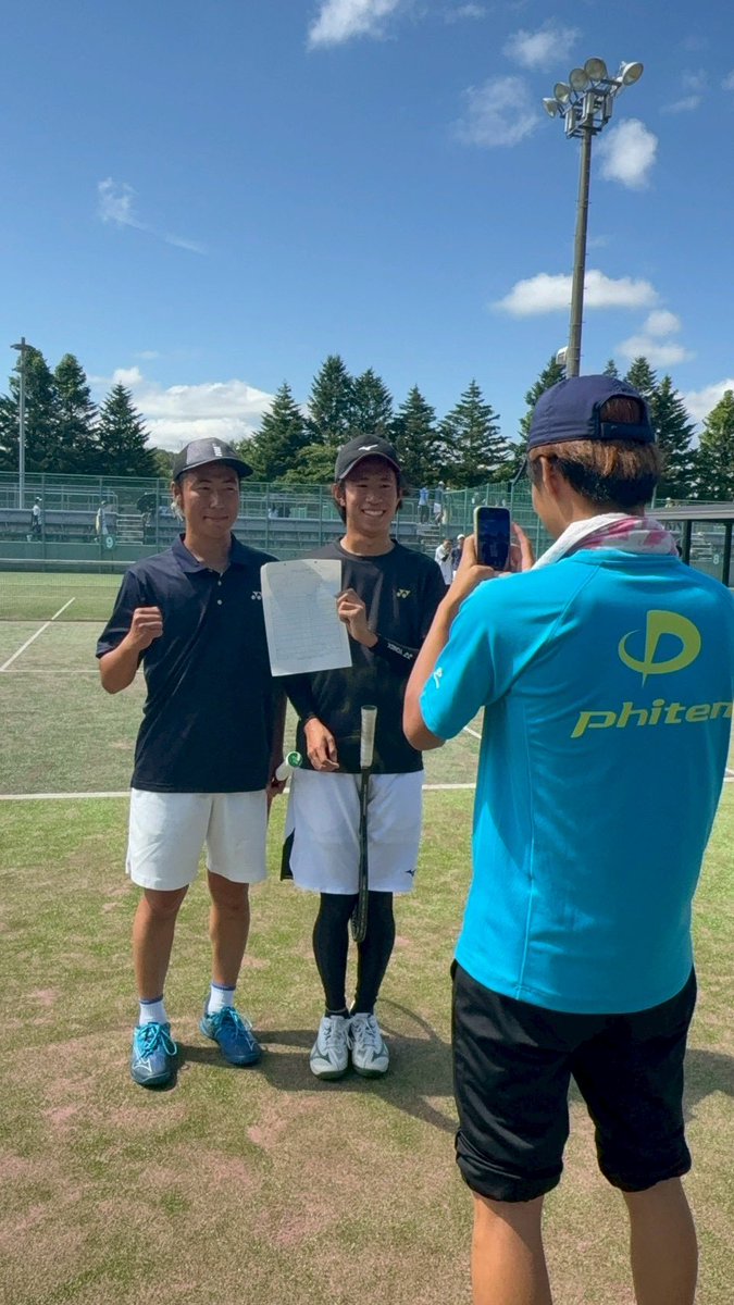 ganteni's tweet photo. 6月27日〜29日(土〜月)
東北学連杯争奪東北学生ソフトテニス大会

【団体】
男子 第3位

【個人】
ベスト16  猫塚新大・鎌田輝音(4年・4年)ペア

【シングルス】
ベスト8  高橋柊真(4年) https://t.co/FPK8VMQ3mj