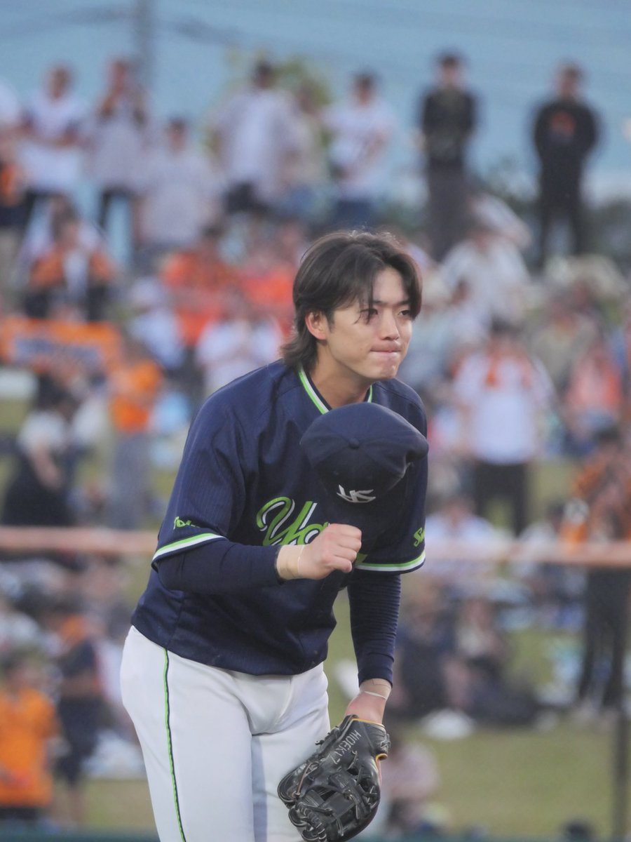 nako_ys587's tweet photo. 20260701  盛岡
1裏のご挨拶🧢
#swallows  #長岡秀樹 https://t.co/qZULDaaeax