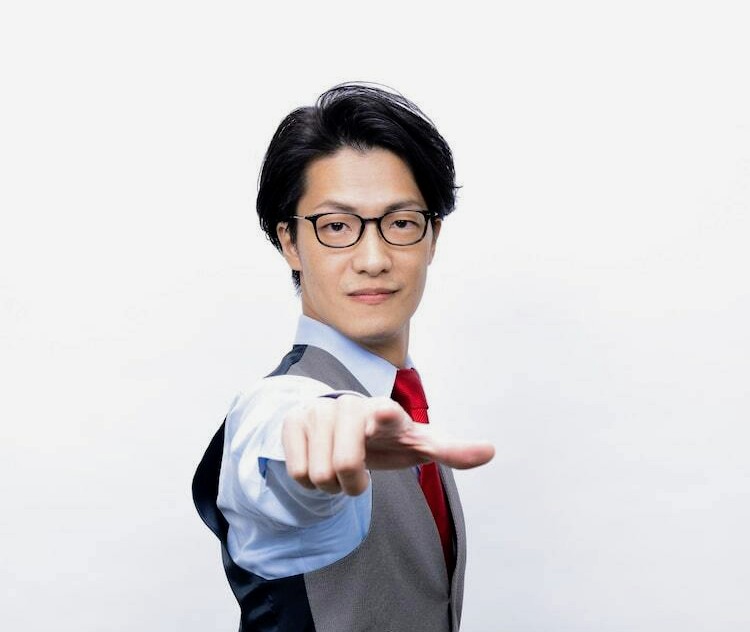 kaorioh_tech's tweet photo. 契約書レビューAIエージェントを作ってSlackのbotとして社内チャンネルに招待してみて、、、ちょっと面白いかなと思ってBotのアイコンをこたけ正義感にしてみた。
そしたら私のミスのせいで、大量に頼んでもいない契約書の雛形を作りまくってチャンネルに投稿しまくるという、暴走こたけ正義感が弊社法務担当として爆誕しました。
ギルティー！
#AIエージェント
