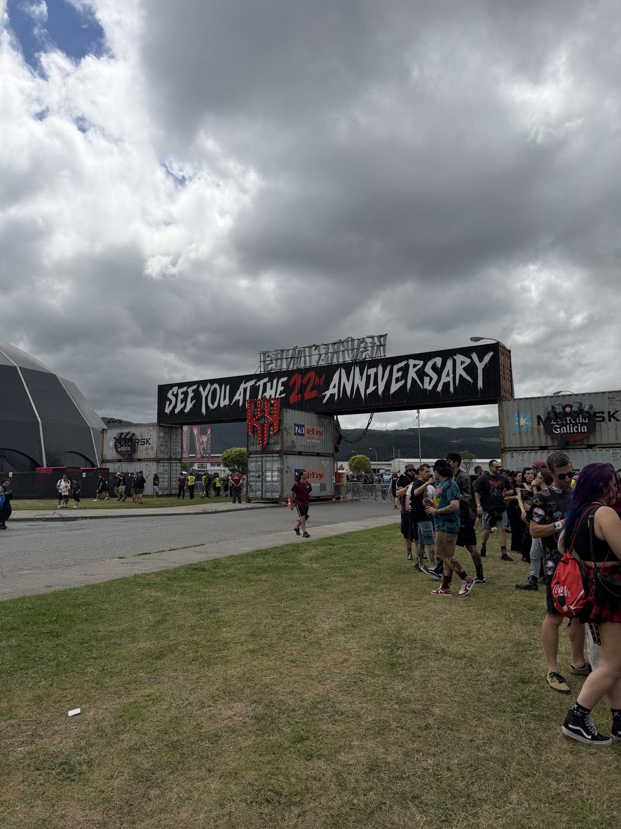 Gmfdsr's tweet photo. #GMFOnTour2026 #show9 @ResurrectionESP #Day1 @sabaton @adtr https://t.co/KsDjPV3sSn