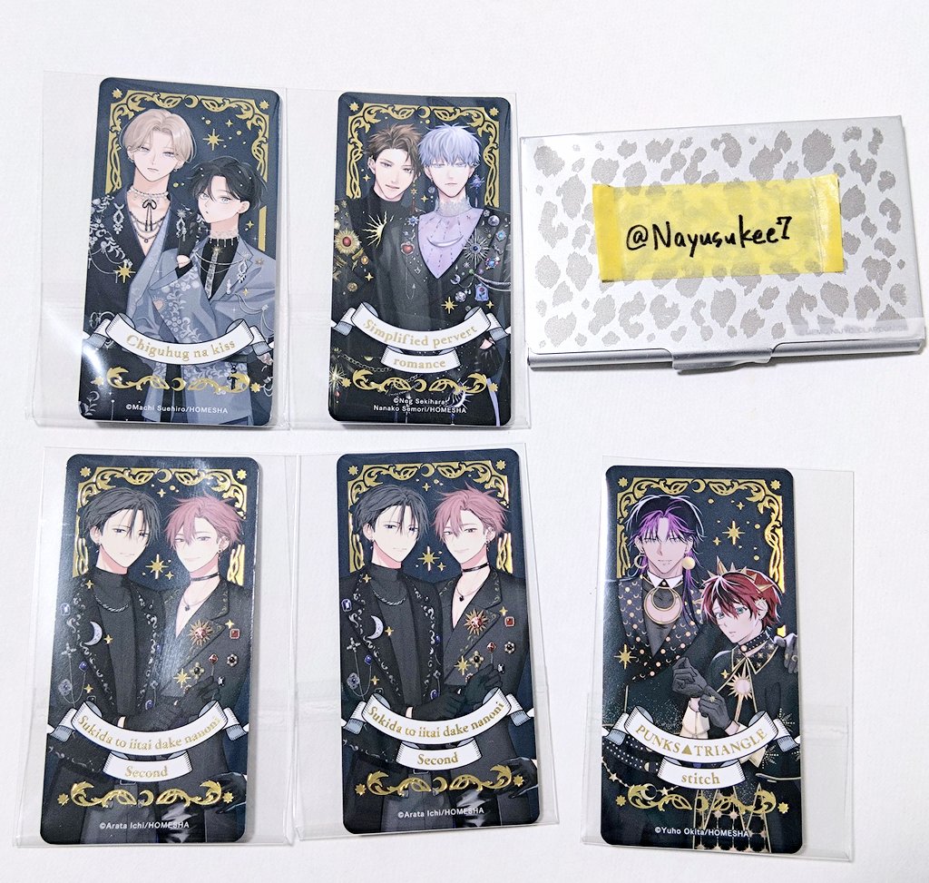 Nayusukee7's tweet photo. 【交換譲渡】ブルメロ展 ホログラム 缶バッジ 入場特典

譲:画像1,2
求:3枚目💖>💕、定価(+送料

都内手渡し、郵送ともに可能。缶バッジはご不快でなければ、比率違い可能です🙇

特典カードは交換のみ
缶バッジ譲渡は
無印:譲渡🆗
🟢:無印からも同数合わせて
🟠:交換or交換含む譲渡or無印2〜合わせて https://t.co/LgJvQmkXAM