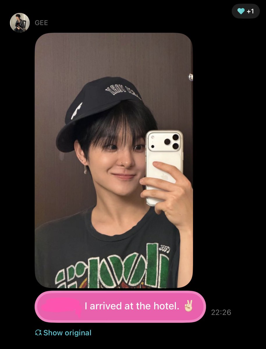 parkbeaus's tweet photo. jihoon sent a message 💌

🐶 [photo]
🐶 i arrived at the hotel ✌🏻
🐶 you thought it was another banana picture again didnt you 😏
🐶 thats why you should always open the gift with a fluttering heart okay. got it?

23:26 kst ⋆ 260701

SO BOYFRIENDDDDD https://t.co/xuOd5lRiDW
