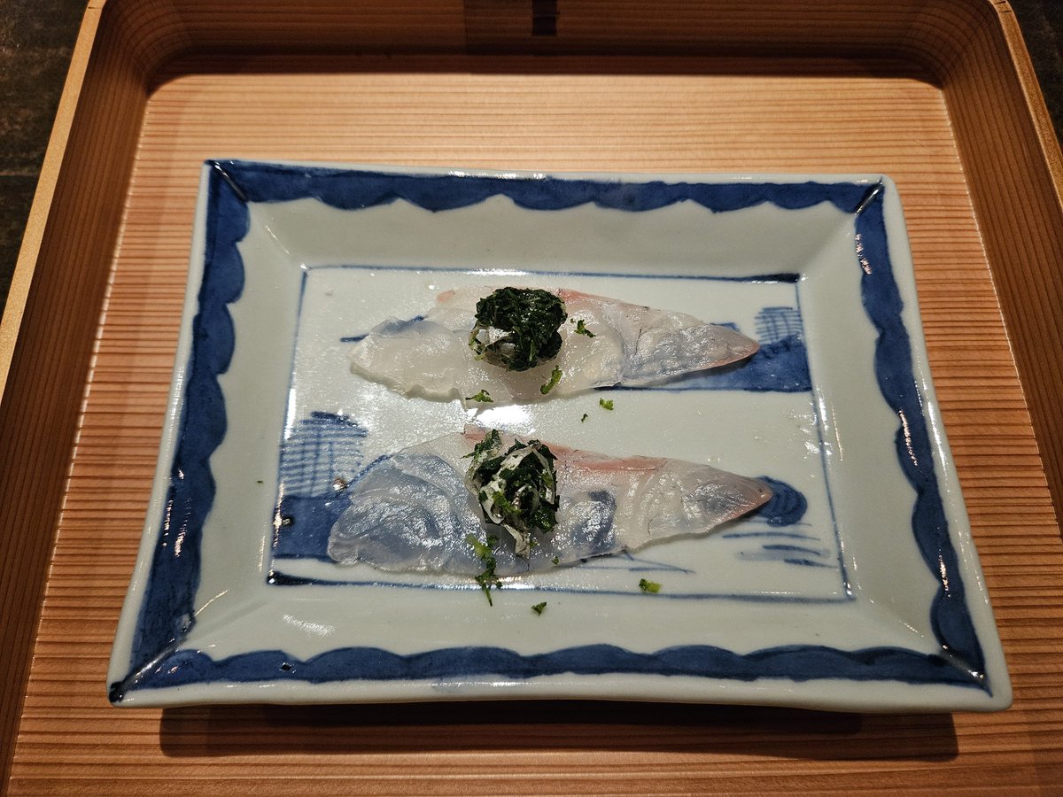 gotr202's tweet photo. 18:30からスタートのコースを食べに行って、盛り上がって23:00ちょっと前にお店出た。お酒なくてもこれになる料理、まじで神。
アプローチは違っても、こういうバーテンダーになりたいなと思ったよ。 https://t.co/d7OJ9zOVuR