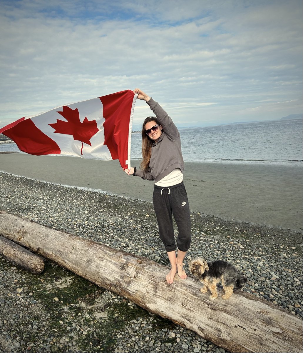 R_Jam17's tweet photo. Happy Canada Day to Canadians everywhere! 
🇨🇦 ❤️ https://t.co/vBaagB74ds