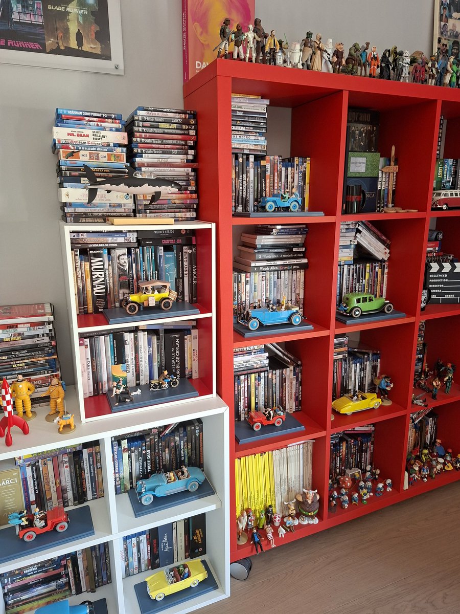 alroha10's tweet photo. Amigos, recopilad todas las películas q podáis en vuestras estanterías, ahora q todavía se puede, pq el plan es muy sencillo:

1/ Acabar con el formato físico en un par de años

2/ Y pillaros bien de los huevos con las plataformas subiendo las cuotas

Quién avisa no es traidor 😉 https://t.co/fFsdu3EeYb